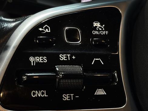 Used 2023 Mercedes-Benz Sprinter 2500 image 20