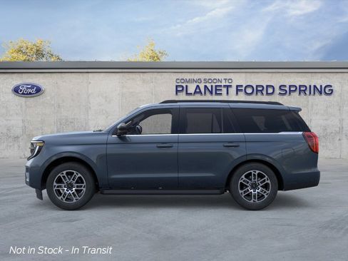New 2026 Ford Expedition Active RWD image 3