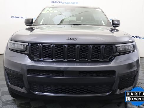 Used 2024 Jeep Grand Cherokee L Laredo image 13