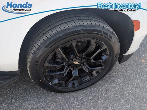 Used 2023 Chevrolet Tahoe Premier w/ Premium Package AWD/4WD image 11