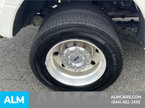 Used 2022 Ford F450 Limited w/ Snow Plow Prep Package image 22