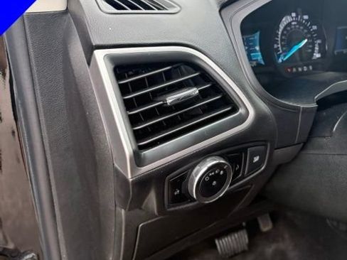Used 2024 Ford Edge SEL AWD/4WD image 13