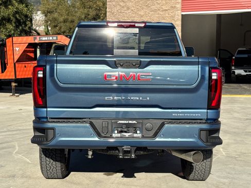 New 2026 GMC Sierra 2500 Denali w/ Denali Reserve Package image 13
