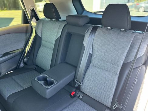 Used 2023 Nissan Rogue SV image 18