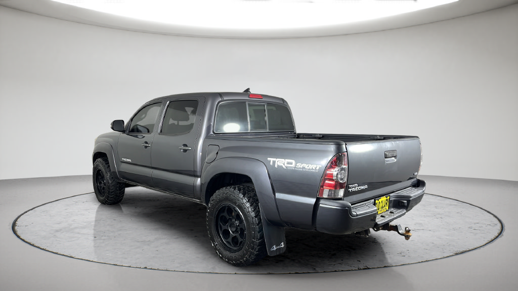 Used 2015 Toyota Tacoma 4x4 Double Cab w/ TRD Sport Package image 11