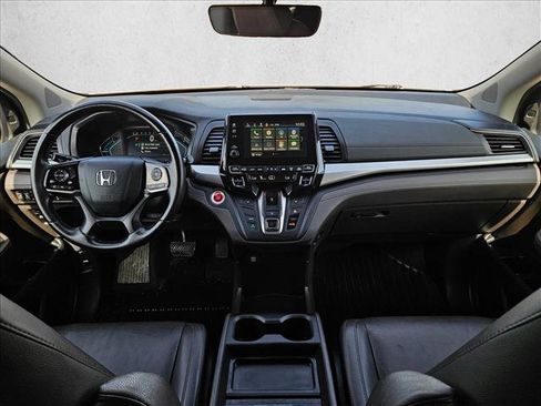 Used 2018 Honda Odyssey EX-L image 18