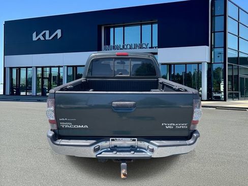 Used 2011 Toyota Tacoma PreRunner w/ SR5 Pkg #2 RWD image 5