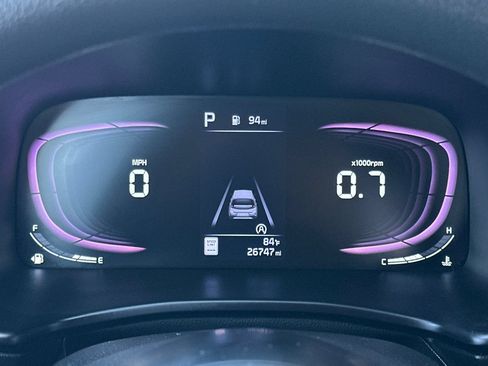 Used 2023 Kia Soul LX w/ LX Technology Package FWD image 23