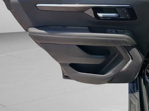 New 2026 Chevrolet Tahoe LS w/ LPO, Dark Essentials Package RWD image 17