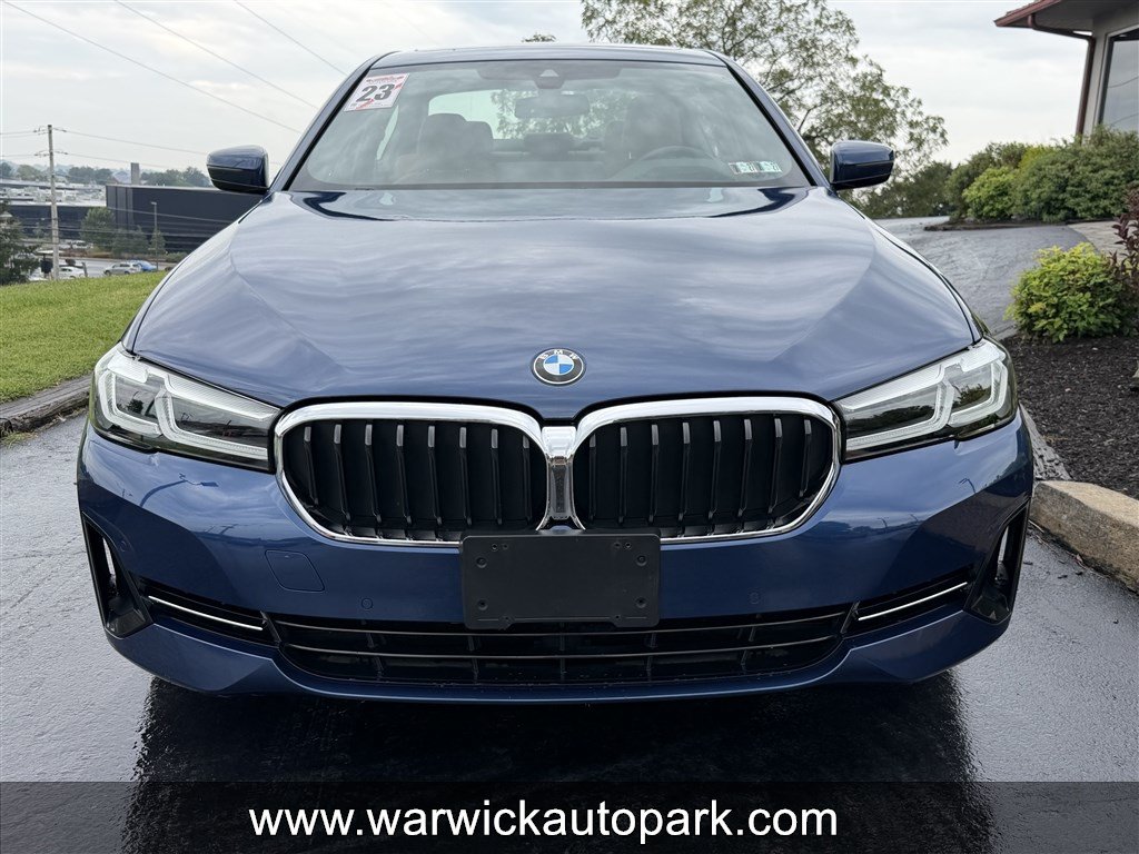 Used 2023 BMW 540i xDrive w/ Premium Package AWD/4WD image 2