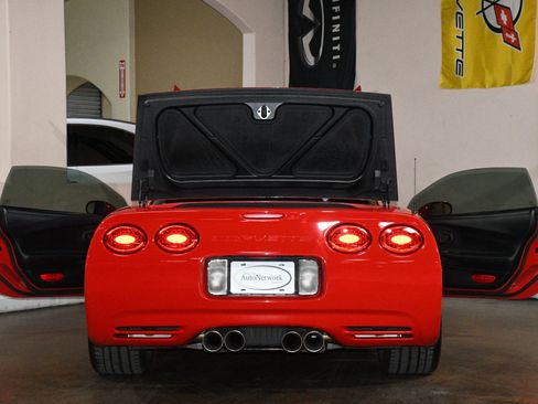 Used 2003 Chevrolet Corvette Z06 w/ Memory Package, 3 Drivers RWD image 88