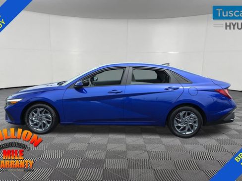 Used 2024 Hyundai Elantra SEL FWD image 4