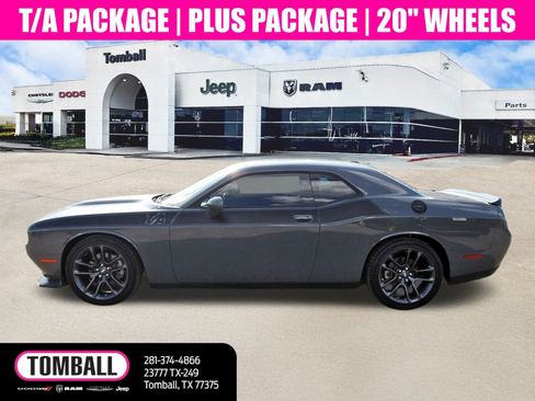 Used 2023 Dodge Challenger R/T w/ T/A Package image 4