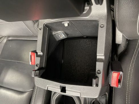 Used 2023 Jeep Wrangler Unlimited Sahara image 12