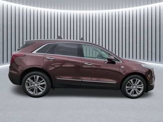 Used 2023 Cadillac XT5 Premium Luxury w/ Technology Package FWD video 2