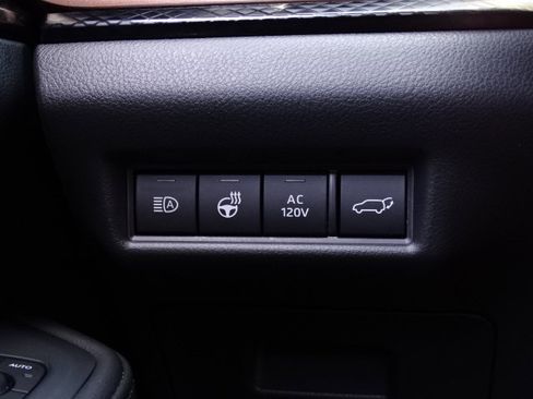 New 2026 Toyota Grand Highlander Platinum AWD/4WD image 29