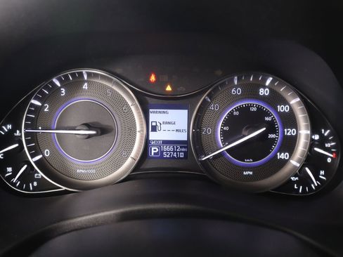 Used 2018 INFINITI QX80 4WD w/ Deluxe Technology Package image 4