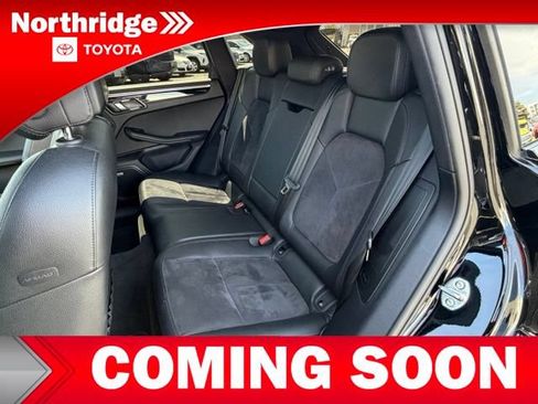 Used 2020 Porsche Macan AWD/4WD image 7