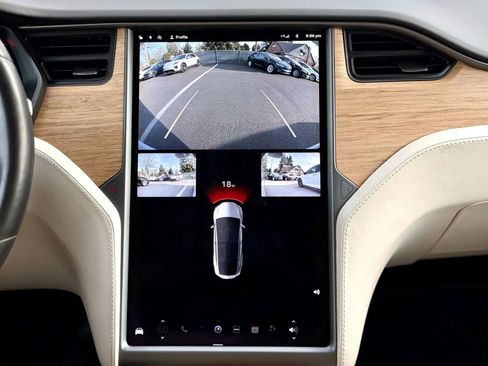 Used 2018 Tesla Model X 100D image 17