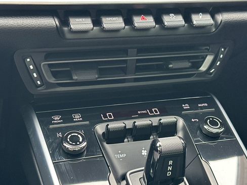 Certified 2022 Porsche 911 Carrera image 20