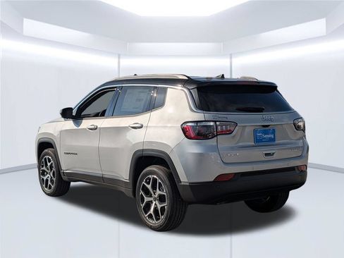 New 2026 Jeep Compass Limited AWD/4WD image 3