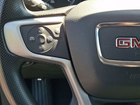Certified 2023 GMC Terrain SLE w/ Driver Convenience Package FWD image 20