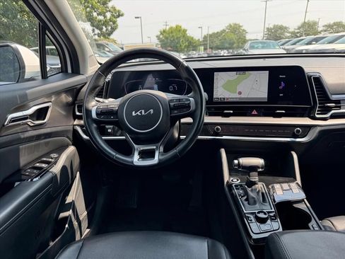 Certified 2023 Kia Sportage EX FWD image 13