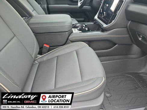 New 2026 GMC Yukon XL Elevation image 29