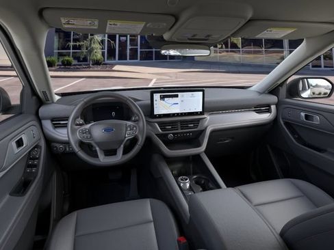 New 2026 Ford Explorer Active w/ Active Comfort Package RWD image 9