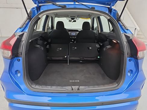 Used 2022 Nissan Kicks S image 41