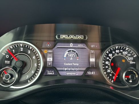 Used 2019 RAM 1500 Laramie image 16