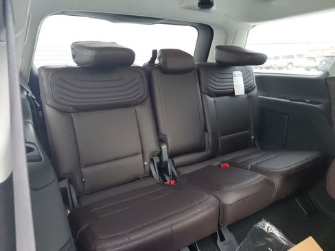 New 2026 Ford Expedition Platinum w/ Platinum Ultimate Package image 21