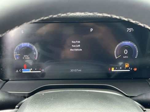 Used 2023 Jeep Grand Cherokee L Limited w/ Luxury Tech Group II image 27