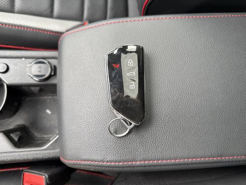 Used 2023 Volkswagen GTI Autobahn image 27