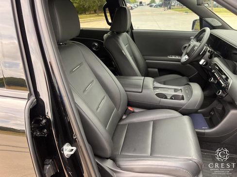 Used 2026 Hyundai Palisade Calligraphy FWD image 23
