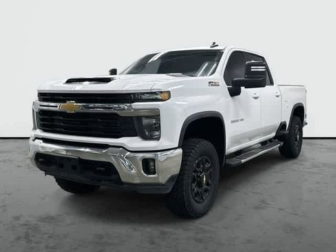 Used 2024 Chevrolet Silverado 2500 LT AWD/4WD image 1