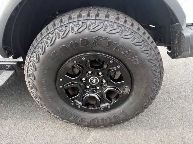 Used 2026 Ford Bronco Badlands AWD/4WD image 11