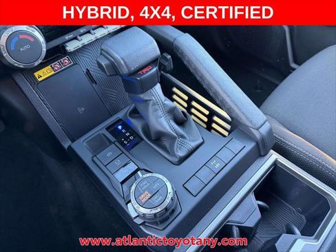 Used 2025 Toyota 4Runner TRD Off-Road AWD/4WD image 21