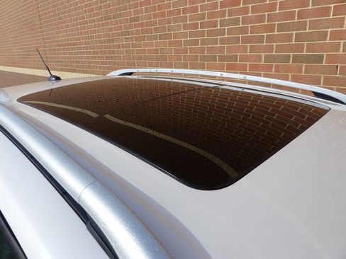 Used 2017 Ford Escape Titanium image 20