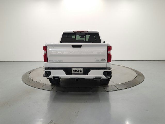 Used 2024 Chevrolet Silverado 1500 High Country w/ High Country Premium Package AWD/4WD image 6