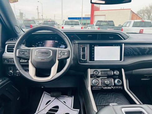 Used 2023 GMC Yukon Denali w/ Max Trailering Package image 41