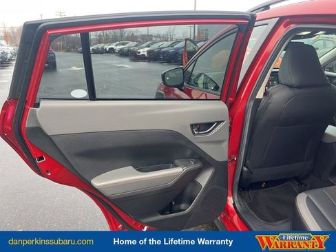Certified 2024 Subaru Crosstrek 2.5i Limited image 28