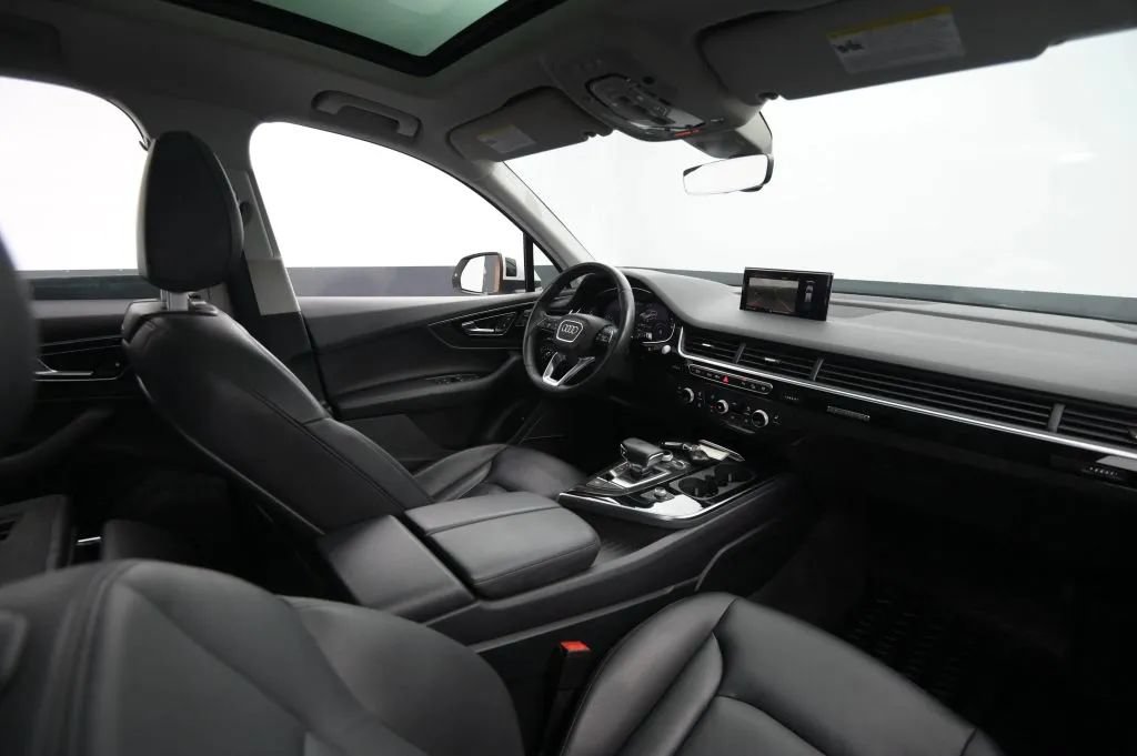 Used 2018 Audi Q7 3.0T Premium Plus w/ Premium Plus Package AWD/4WD image 45