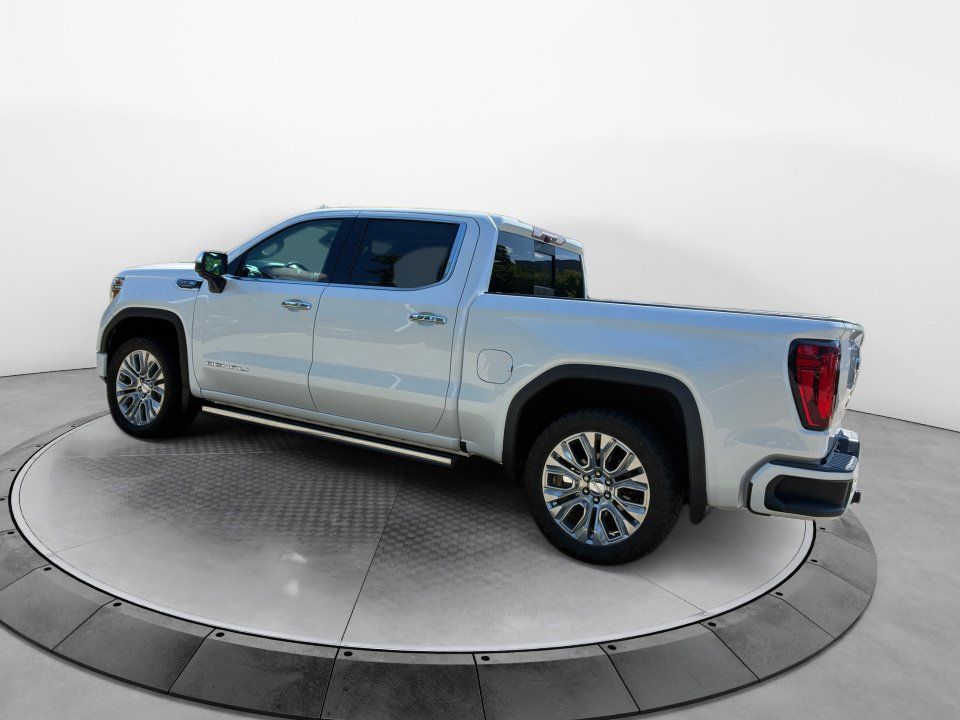 Used 2020 GMC Sierra 1500 Denali w/ Denali Ultimate Package AWD/4WD image 5