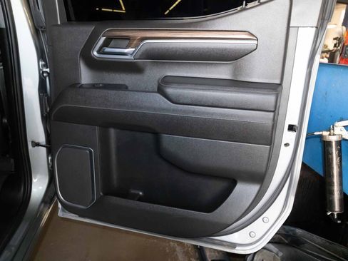 Used 2023 Chevrolet Silverado 1500 RST w/ LPO, Dark Essentials Package AWD/4WD image 15