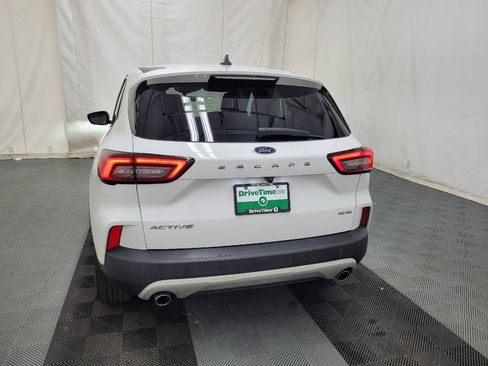 Used 2023 Ford Escape Active AWD/4WD image 6