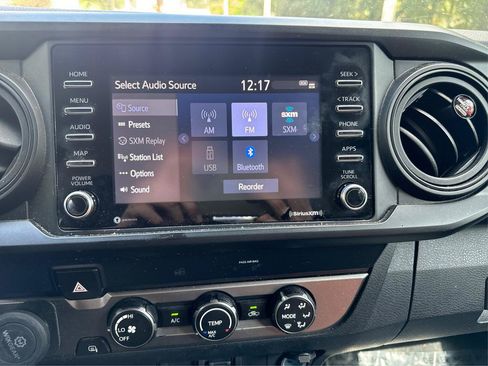 Used 2020 Toyota Tacoma SR RWD image 31