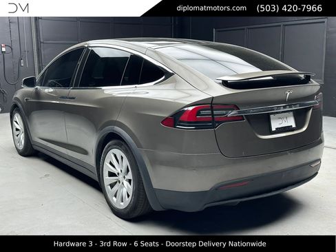 Used 2016 Tesla Model X 75D AWD/4WD image 5