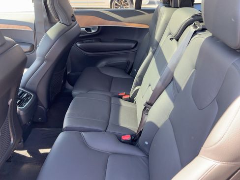 Certified 2024 Volvo XC90 B6 Plus image 14