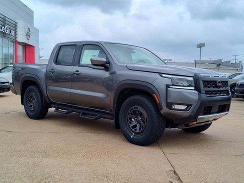 New 2026 Nissan Frontier PRO-4X image 6